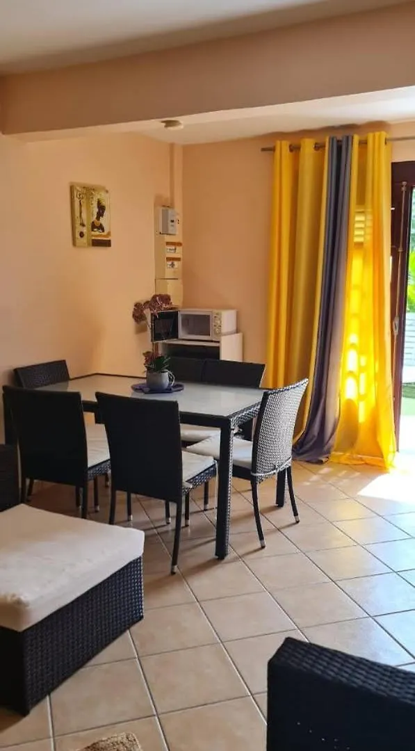 Vue Mer Et Montagne Vieux-Habitants Villa